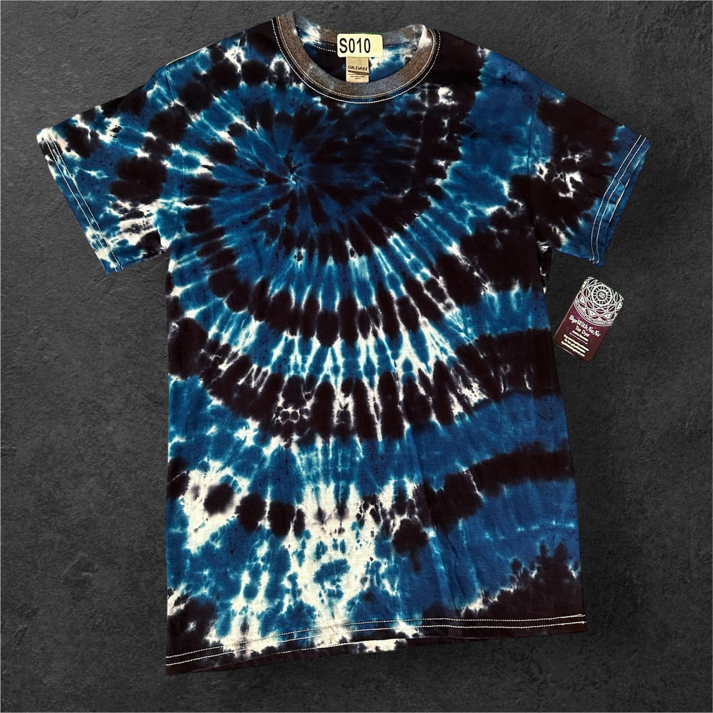 S010