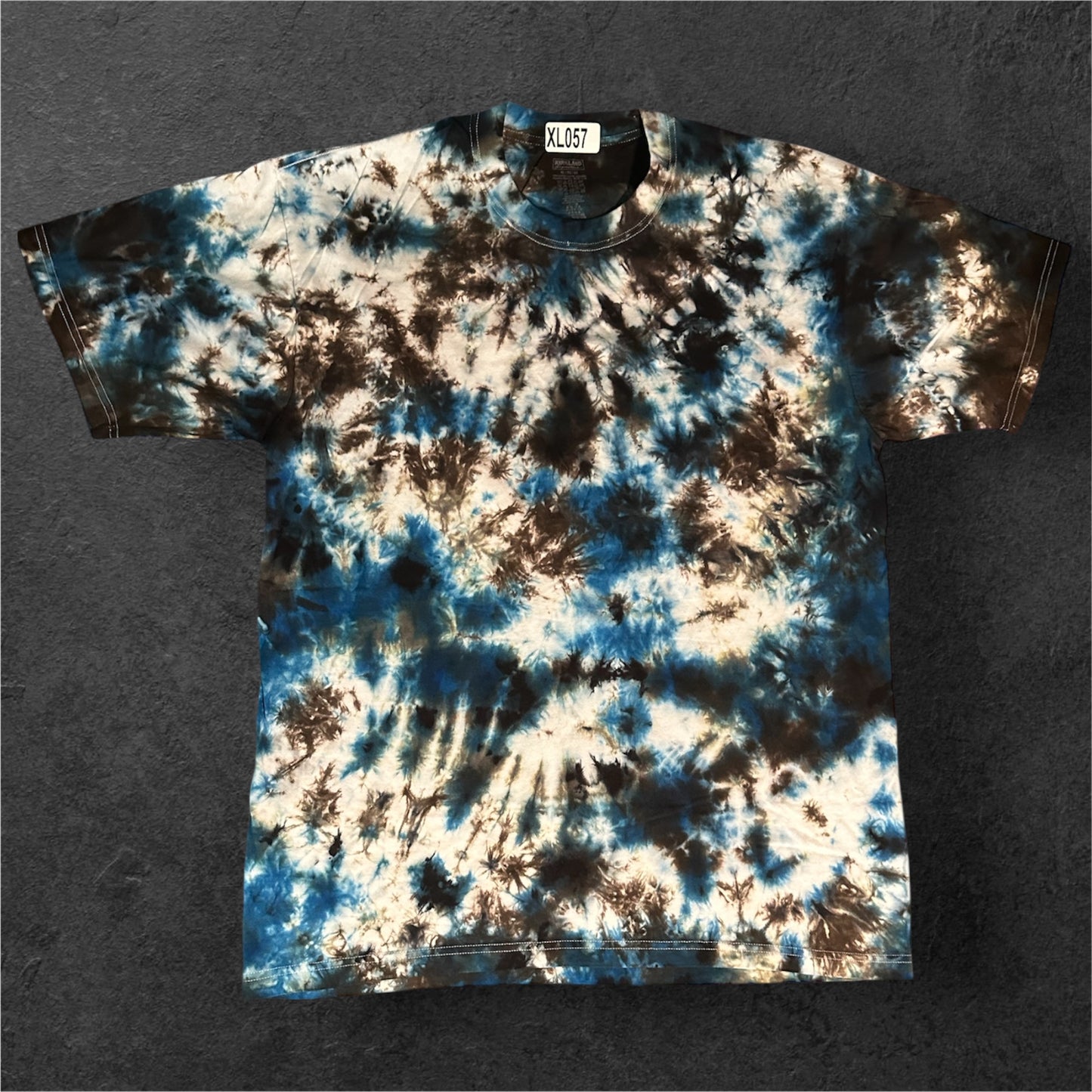 XL057